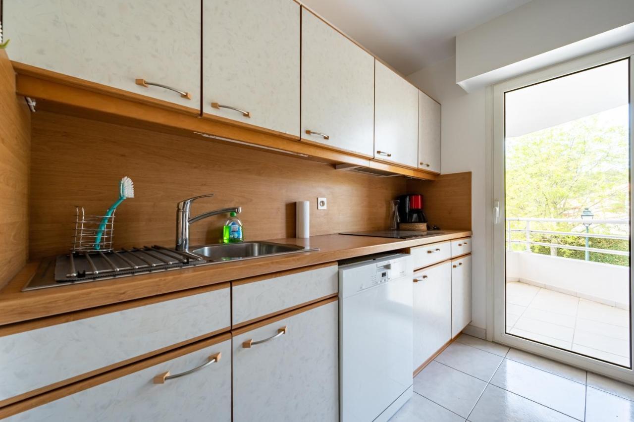 Le Drive Apartment Saint-Raphaël Екстериор снимка